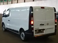 Używany Opel Vivaro 95 KM (69 kW) 2018 Biały Minivan