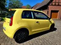 Gebraucht Skoda Citigo Active 60 PS (44 kW) 2012 Sunflowergelb Kleinwagen