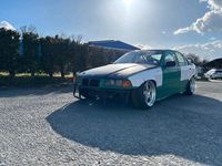 Gebraucht BMW 323 190 PS (139 kW) 1992 Grün Limousine