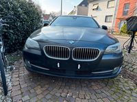 Gebraucht BMW 530 258 PS (189 kW) 2013 Grau Kombi