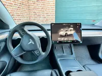 Gebraucht Tesla Model 3 239 kW (325 PS) 2022 Weiß Limousine