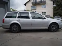 Używany VW Golf IV Style 75 KM (55 kW) 2006 Srebrny Kombi
