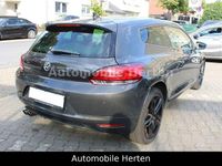 Gebraucht VW Scirocco 160 PS (117 kW) 2008 Dark maroon Coupé