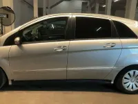 Gebraucht Mercedes B200 140 PS (102 kW) 2007 Silber Van / Kleinbus