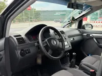 Gebraucht VW Touran 115 PS (84 kW) 2003 Schwarz Van / Kleinbus