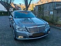Gebraucht Mercedes E250 204 PS (150 kW) 2009 Grau Limousine