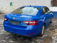 Gebraucht Skoda Superb 150 PS (110 kW) 2019 Blau Limousine