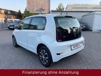 Gebraucht VW up! Basis 65 PS (47 kW) 2021 Weiß Kleinwagen
