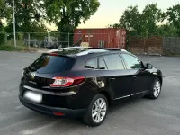 Gebraucht Renault Mégane GrandTour 140 PS (102 kW) 2013 Braun Kombi