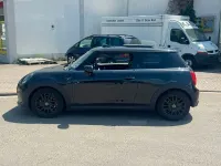 Gebraucht Mini Cooper SE Premium Plus 135 kW (184 PS) 2023 Schwarz Kleinwagen