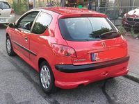 Gebraucht Peugeot 207 74 PS (54 kW) 2006 Rot Kleinwagen