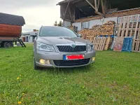 Gebraucht Skoda Octavia Family 140 PS (102 kW) 2012 Braun Kombi