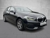 Gebraucht BMW 118 Advantage 136 PS (100 kW) 2022 Schwarz Kleinwagen