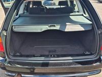 Gebraucht BMW 530 231 PS (169 kW) 2001 Schwarz Kombi