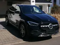 Gebraucht Mercedes GLA200 Progressive 163 PS (119 kW) 2020 Schwarz SUV