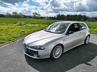 Second-hand Alfa Romeo 147 120 CP (88 kW) 2007 Argintiu Hatchback