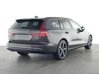 Gebraucht Volvo V60 Plus 349 PS (256 kW) 2025 Platinum grey metallic Kombi