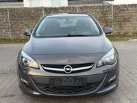 Gebraucht Opel Astra 116 PS (85 kW) 2016 Grau Kombi