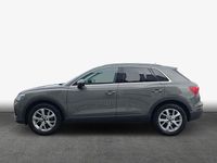 Gebraucht Audi Q3 Ambiente 150 PS (110 kW) 2023 Chronosgrau metallic SUV
