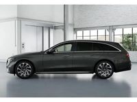 Gebraucht Mercedes E300 204 PS (150 kW) 2024 Grau metalliclack graphitgrau metallic Kombi