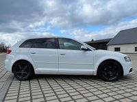 Gebraucht Audi A3 Ambiente 140 PS (102 kW) 2012 Weiß Kleinwagen