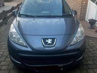 Gebraucht Peugeot 207 75 PS (55 kW) 2009 Grau Kleinwagen