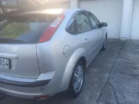 Gebraucht Ford Focus Ghia 101 PS (74 kW) 2005 Limousine