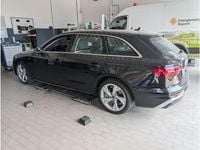 Gebraucht Audi A4 S-Line 150 PS (110 kW) 2025 Mythosschwarz Kombi