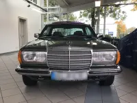 Gebraucht Mercedes 230 136 PS (100 kW) 1983 Grün Coupé