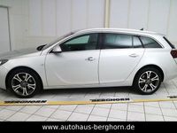 Gebraucht Opel Insignia Innovation 163 PS (119 kW) 2015 Argon silber Kombi
