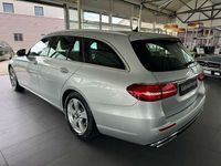 Gebraucht Mercedes E220 Avantgarde 194 PS (142 kW) 2018 Iridiumsilber  metalliclack Kombi