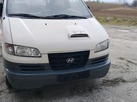 Gebraucht Hyundai H-1 100 PS (73 kW) 2004 Weiß Van / Kleinbus