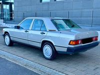 Gebraucht Mercedes 190 102 PS (75 kW) 1988 Beige Limousine