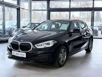 Gebraucht BMW 118 Advantage 136 PS (100 kW) 2022 Schwarz Kleinwagen