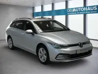 Gebraucht VW Golf VIII Life 110 PS (80 kW) 2023 Silber Kombi