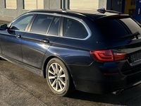 Gebraucht BMW 530 258 PS (189 kW) 2011 Blau Kombi