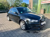 Second-hand Audi A1 Attraction 122 CP (89 kW) 2010 Negru Hatchback