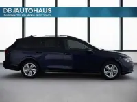 Gebraucht VW Golf VIII Life 150 PS (110 kW) 2024 Blau Kombi