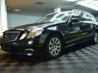 Gebraucht Mercedes E350 231 PS (169 kW) 2009 Schwarz Kombi