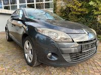 Gebraucht Renault Mégane Dynamique 131 PS (96 kW) 2009 Grau Limousine
