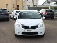 Gebraucht Dacia Sandero Lauréate 75 PS (55 kW) 2010 Weiß Limousine
