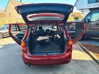 Gebraucht BMW 218 150 PS (110 kW) 2016 Rot Kombi