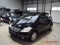 gebraucht Mercedes A160 Avantgarde/AHK/PDC/SHZ/Euro5/Leder