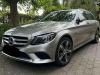 Gebraucht Mercedes C300e Avantgarde 320 PS (235 kW) 2020 Silber Kombi