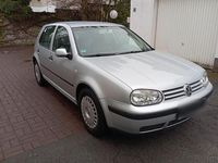 Gebraucht VW Golf IV 115 PS (84 kW) 2002 Silber Kleinwagen