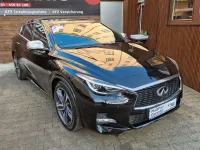 Gebraucht Infiniti Q30 Sport Tech 156 PS (114 kW) 2017 Schwarz Limousine