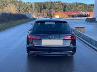 Gebraucht Audi A6 Ambiente 272 PS (200 kW) 2015 Schwarz Kombi