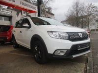 Gebraucht Dacia Logan MCV Celebration 90 PS (66 kW) 2017 Weiß Kombi