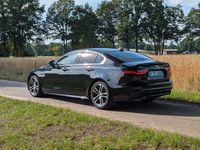 Gebraucht Jaguar XE R-Dynamic 180 PS (132 kW) 2020 Schwarz Limousine