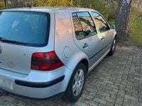 Gebraucht VW Golf IV 101 PS (74 kW) 2003 Silber Kleinwagen